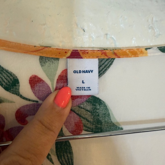 Old Navy Floral V-Neck Blouse - Red, Pink, Yellow, Green - Picture 2 of 5